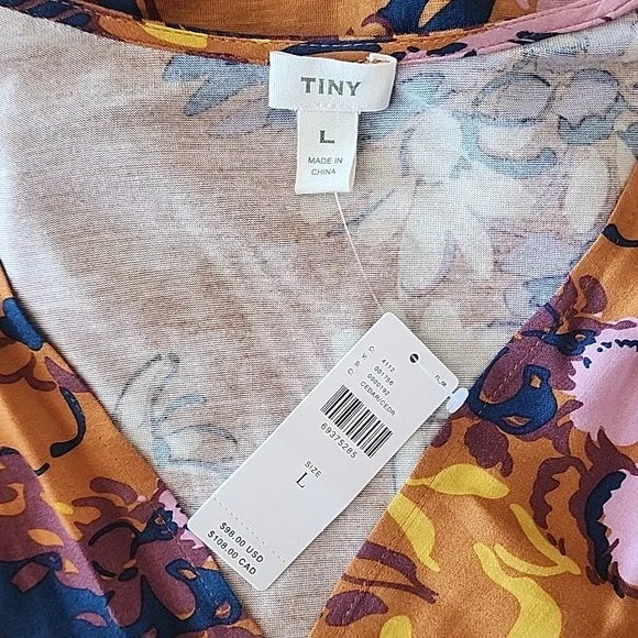 NWT Anthropologie Tiny Venus Floral Wrap Top Size Large - Picture 10 of 10